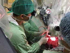 Ingin Tahu Rasanya Tengkorak Dibedah? Ini Pengakuan Pasien Tumor Otak