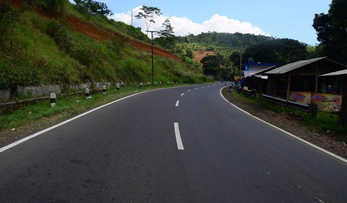 Foto Jalan  Lintas Selatan  Pulau Jawa Terus Dipercepat