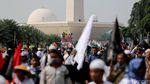 Suasana Orasi Massa Aksi 287 di Monas