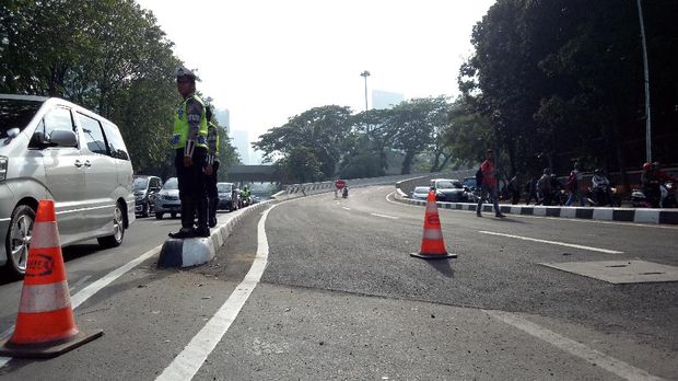 Simpang Susun Semanggi akan diresmikan Presiden Joko Widodo pada 17 Agustus 2017.