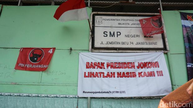 Akan Direnovasi, Penghuni Kawasan Sekolah di Pinangsia Ogah Pergi