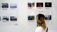 Pameran ini menampilkan sekitar 140 karya foto singel dan 11 foto story dari 20 fotografer di Jabar.