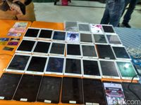 Belasan tablet jadi alat bukti.