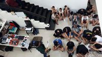 Gerebek 4 Rumah Mewah di Surabaya, Polisi Tahan 93 Warga Asing