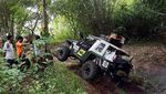 Aksi Offroader Saat Taklukan Medan Ranggawulung Adventure Offroad