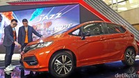 Mobil paling laris ke-19 jatuh ketangan Honda Jazz dengan mampu terjual 16.100 unit. Foto: Rois Jajeli