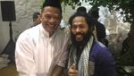 Foto: Ini Sofyan Alop, Imam Berambut Gimbal dengan Suara Merdu