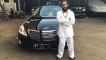 Foto: Ini Sofyan Alop, Imam Berambut Gimbal dengan Suara Merdu