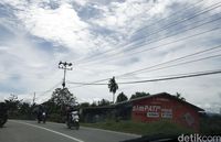 Jaringan listrik di Sanggau.