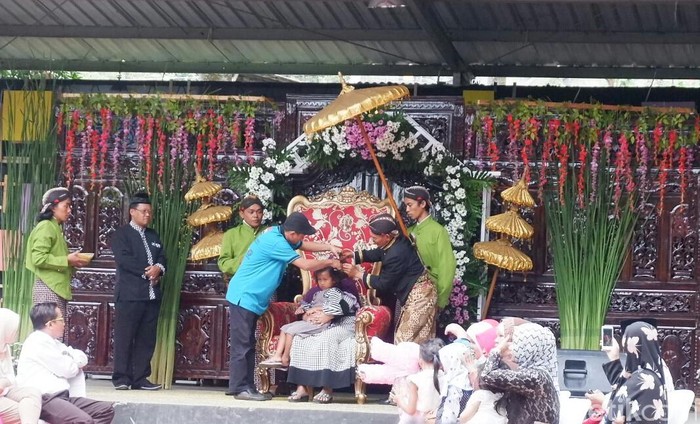 Ruwatan anak berambut gimbal di Wonosobo, Sabtu (29/7/2017).