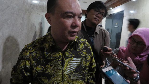 Buat Poros Baru, Gerindra Sodorkan Nama Anggota BPK Achsanul Qosasi