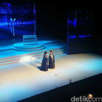 Ditemani Fadli Zon, Wapres JK Tonton Konser Penyanyi Elly Kasim