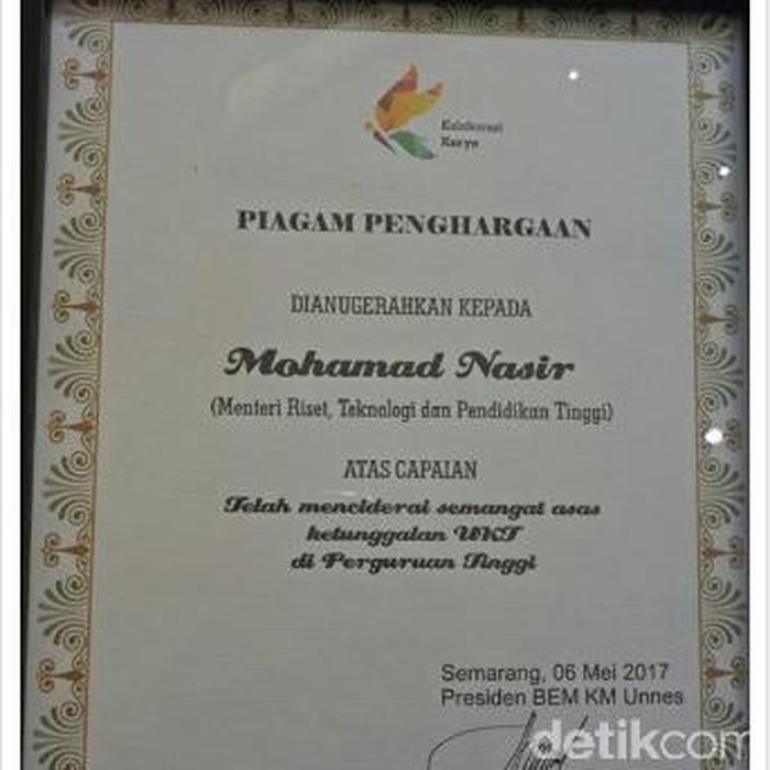 Anugerahi Piagam untuk Menristek, 2 Aktivis Unnes Dipolisikan