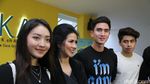 Tatapan Mesra Verrell Bramasta pada Natasha Wilona