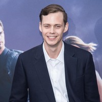 Bill Skarsgard bukan pemain baru di dunia perfilman. Ia memulai debutnya sejak tahun 2000 lewat White Water Fury. Ia kemudian semakin dikenal lewat aktingnya di film The Divergent Series: Allegiant sebagai Matthew pada 2016 lalu. Foto: Dok. Getty Images