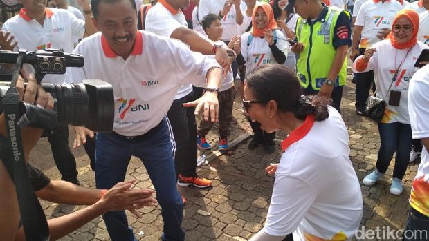 Menteri Rini Hadiri Ultah BNI