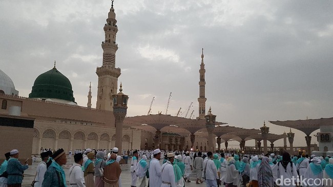 Ada Rencana Biaya Umrah Naik Jadi Rp 20 Juta, Ini Faktanya