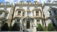 Rumah mantan bintang sepakbola MU, David Beckham di London bertengger di antara deretan rumah mewah para atlet. Nilainya mencapai $60 miliar. (Foto: Dok. Forbes)