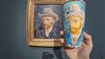 Keren! Seniman Ini Gambar Menara Eiffel hingga Mona Lisa di Atas Cup Kopi