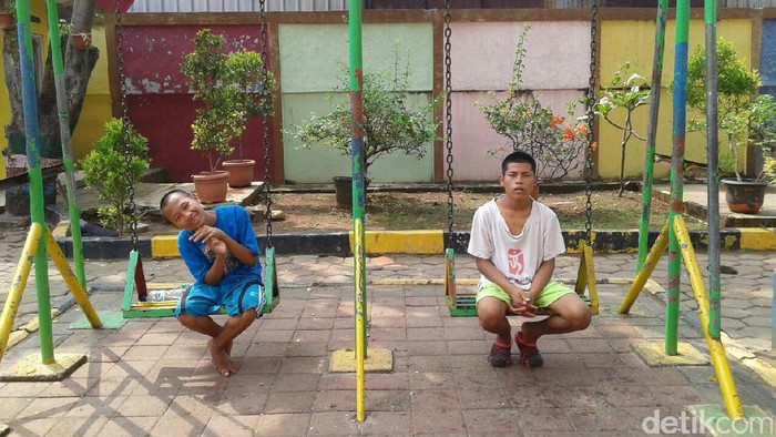 Mengintip Kehidupan Anak-anak Tunagrahita di Panti Sosial Kalideres