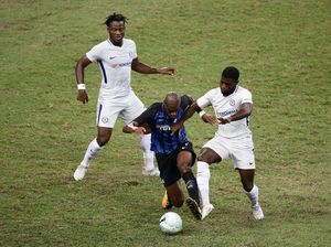 Gol Bunuh Diri Terbaik a la Kondogbia