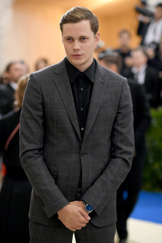 Berakting sebagai badut jahat yang membuat anak-anak ketakutan, Bill Skarsgard mengaku pada wawancara dengan Jimmy Kimmel bila ia punya caranya sendiri untuk membuat perannya makin nyata. Foto: Dok. Getty Images