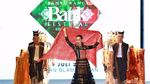 Gaya Elegan dari Banyuwangi Batik Festival