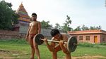 Foto: Ehem, Desa Ini Isinya Cowok-Cowok Kekar