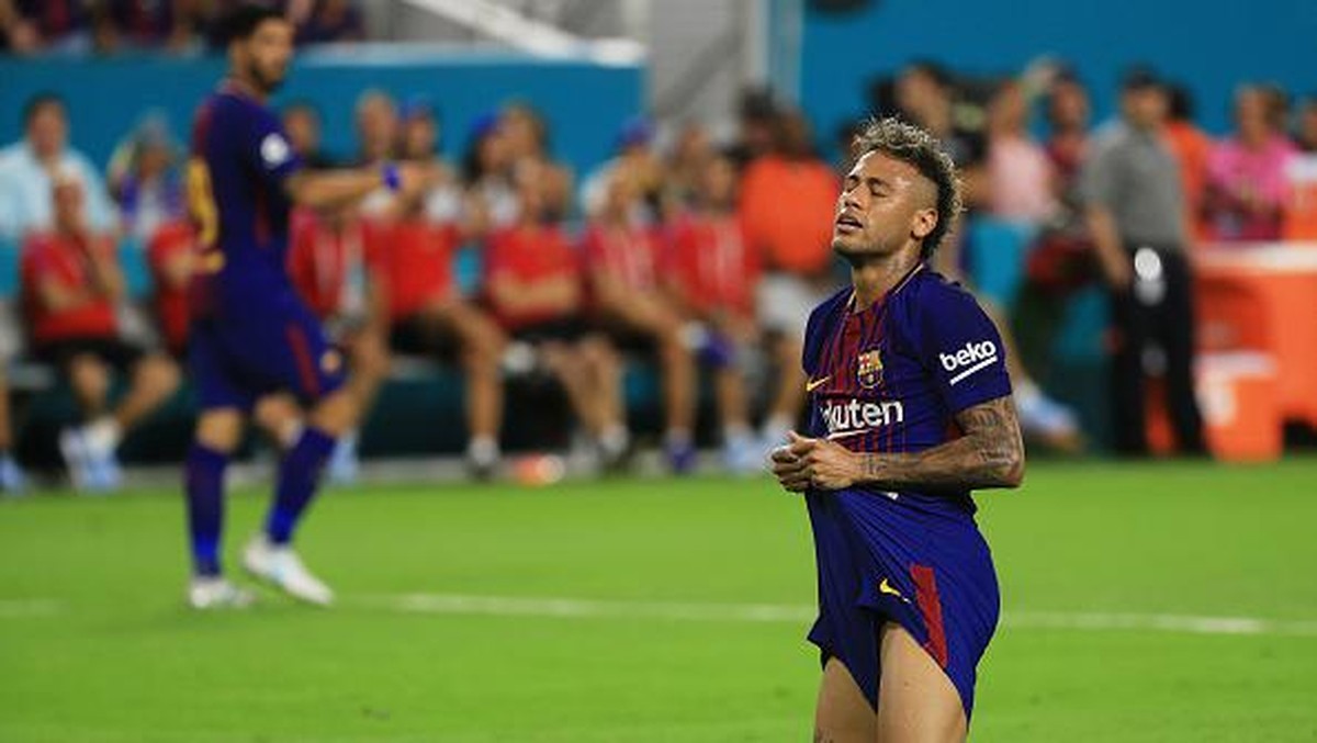 Neymar dikabarkan segera gabung PSG (Foto: Getty Images/Mike Ehrmann)