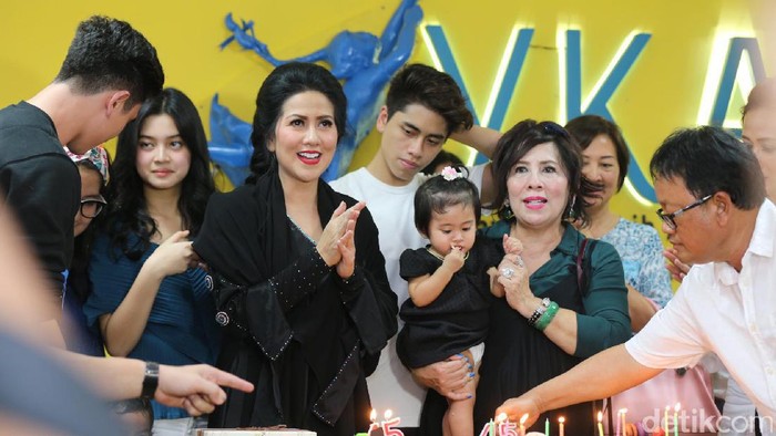 Putra Venna Melinda Sempat Bingung saat Kecelakaan Mobil