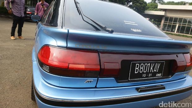 Corolla Liftback milik Willy Keraf