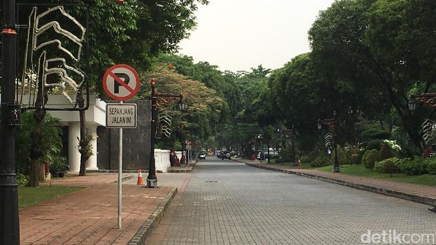 Jalan menuju Wisma Negara di Kompleks Setneg.