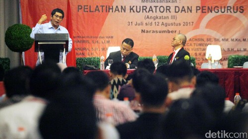 Sebanyak 200 anggota dan pengurus DPP Himpunan Kurator & Pengurus Indonesia (HKPI) mengikuti pelatihan kurator di Jakarta, Senin (31/7/2017).