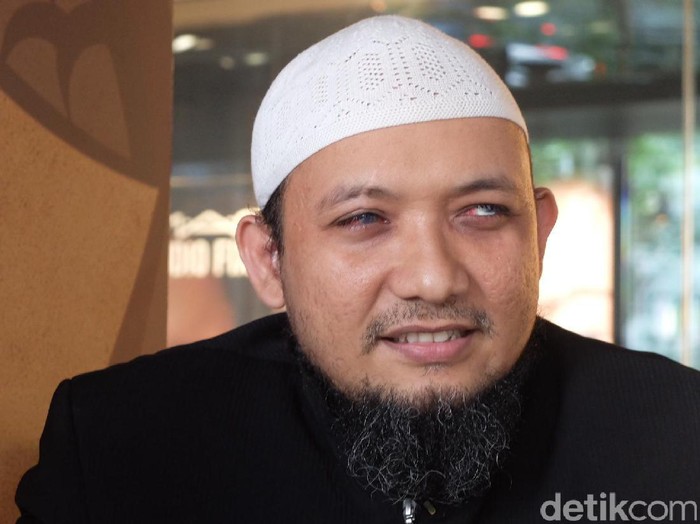 Novel Baswedan Batal Pulang Hari Ini