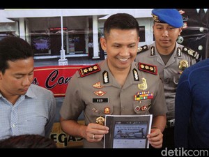 11 Pria Diduga LGBT Diamankan Saat Berendam di Air Panas Songgoriti