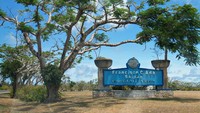 Lokasinya yang terpencil kurang menarik perhatian turis. Hanya ada beberapa maskapai internasional, seperti United Airlines yang terbang dari AS ke Hawaii lalu ke Bandara Chuuk. Ada pula yang terbang dari Manila (Thinkstock)