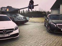 Mengintip Gaya Hidup Super Mewah Anak Muda Rusia