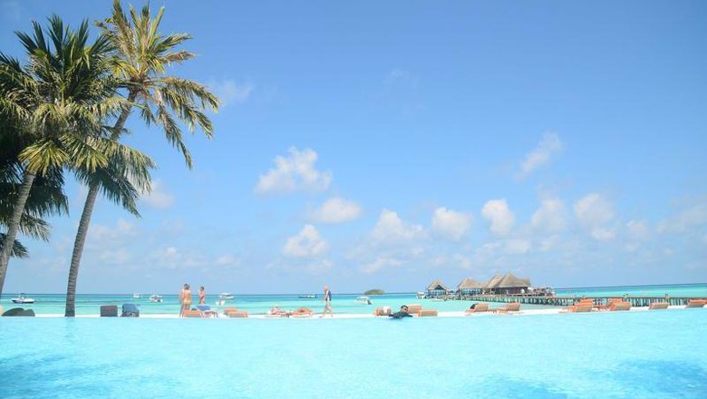pantai di maldives pantai