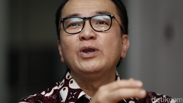 Demokrat Minta Caleg Artis Contoh Tantowi Yahya