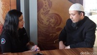 Saya melihat pemanggilan (Kapolri oleh Presiden membahas kasusnya -red) sebagai hal yang positif. Tapi saya menduga apabila dibicarakan yang formal-formal saja, kejadiannya akan seperti itu, ujar Novel soal pemanggilan Kapolri oleh Presiden Jokowi, Senin (31/7) hari ini. Foto: Dhani Irawan/detikcom