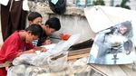 Puluhan Anak Pemulung di Tanah Abang Belajar Menulis