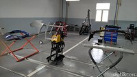 Dengan menggunakan teknik SMART (Small-Medium Area Repair Technique), AUTOGLAD menawarkan efisiensi waktu dan biaya pada perbaikan bodi pada kerusakan kecil dan medium. Foto: Ruly Kurniawan