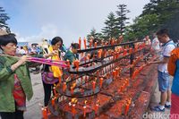 Para peziarah datang dari berbagai wilayah di China (Wahyu/detikTravel)