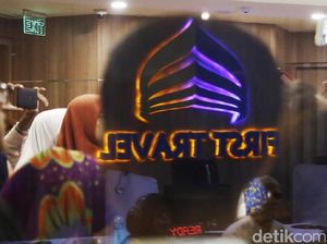 Biaya Umrah First Travel Terlalu Murah, OJK: Harusnya Curiga