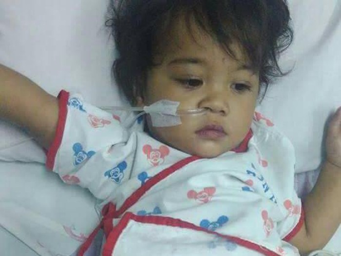 Rinanti sejak lahir alami jantung bocor. Foto: Facebook Rinanti sejak lahir alami jantung bocor. Foto: Facebook