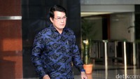 Dedi Prijono diperiksa sebagai saksi dalam kasus dugaan korupsi e-KTP dengan tersangka Setya Novanto.