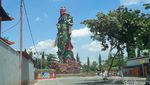 Patung Dewa di Kelenteng Tuban yang Dirundung Masalah