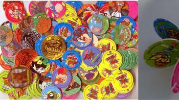 Tazos sempat jadi buruan anak-anak tahun 1990-an. Foto: istimewa