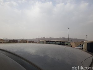 Musim Panas, Gerimis Sapa Makkah dan Madinah