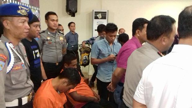 Polisi Tangkap 2 Perampok Duit Rp 1,2 Miliar dari Brankas PDAM